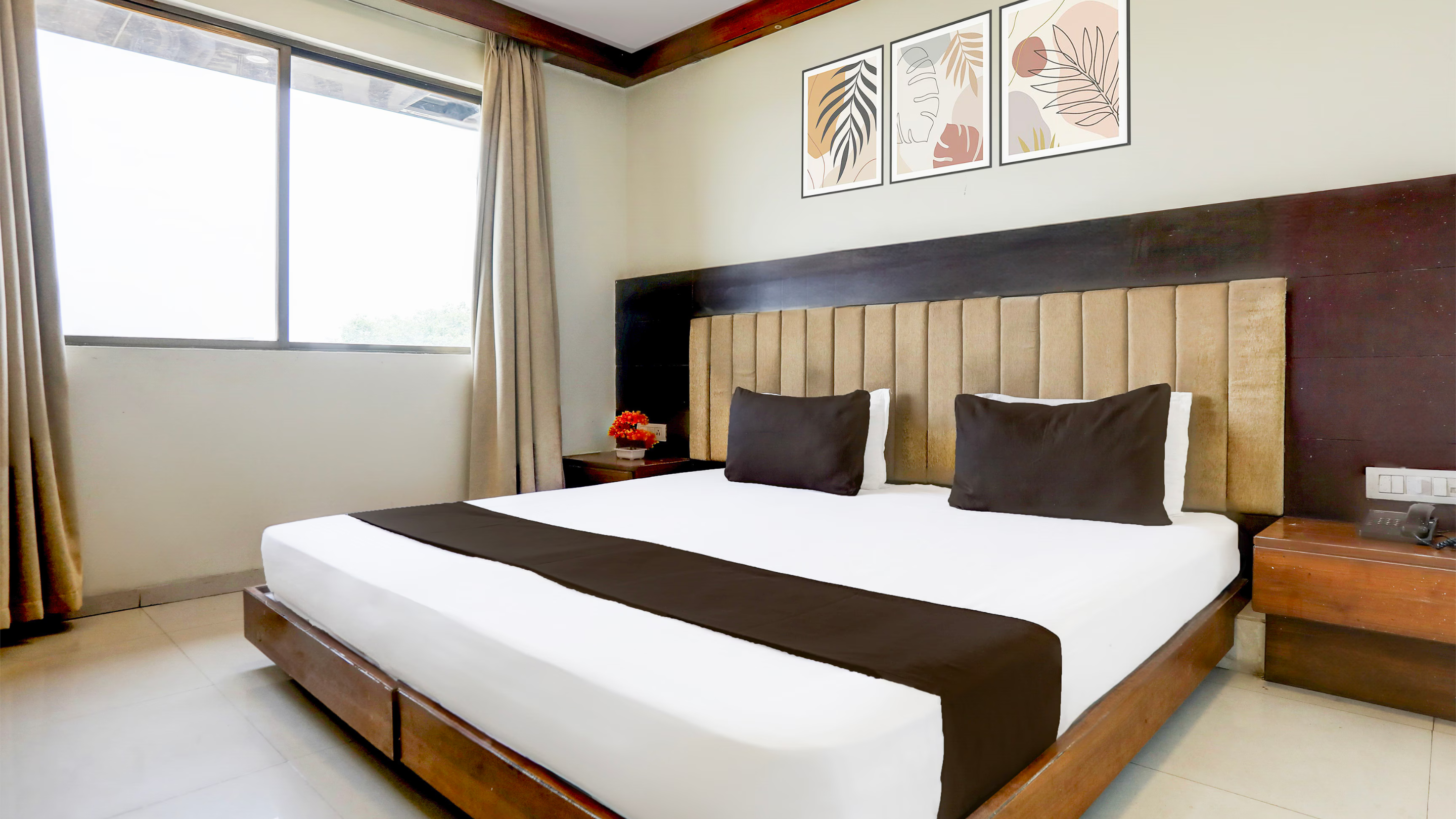 Standard Partner Hotel exterior and room